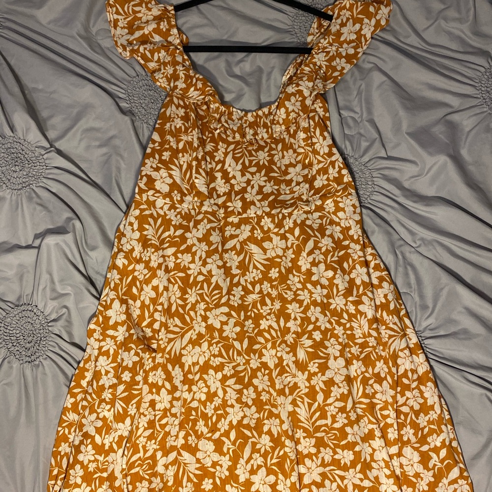 Mustard color dress w white flowers